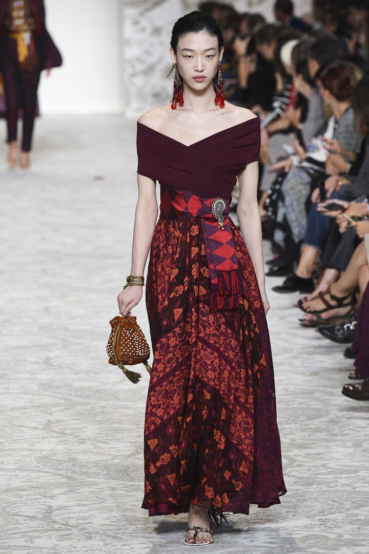 Etro（艾特罗）2025米兰时装周时装秀