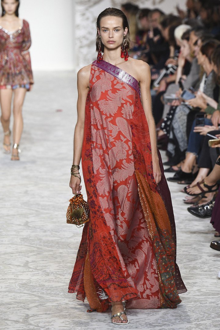 Etro（艾特罗）2025米兰时装周时装秀
