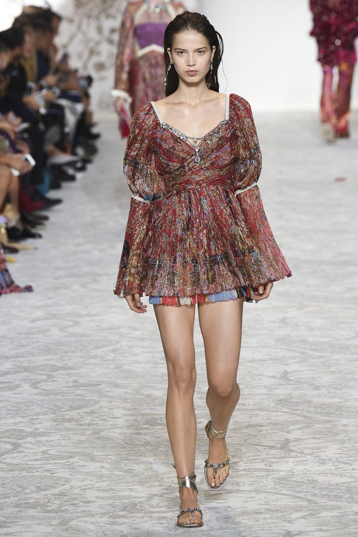 Etro（艾特罗）2025米兰时装周时装秀