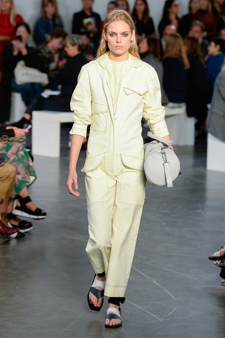Sportmax（斯宝麦斯）2025米兰时装周时装秀
