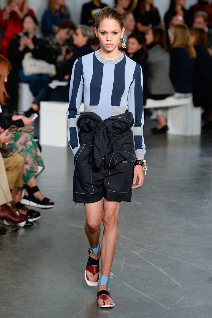 Sportmax（斯宝麦斯）2025米兰时装周时装秀