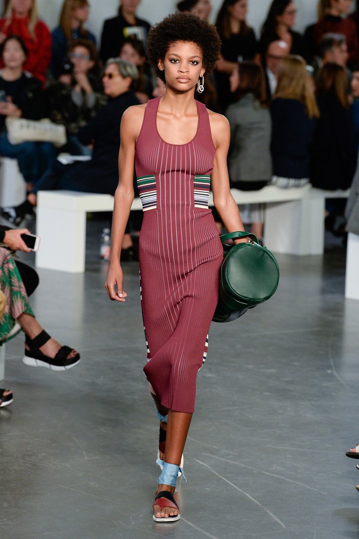 Sportmax（斯宝麦斯）2025米兰时装周时装秀
