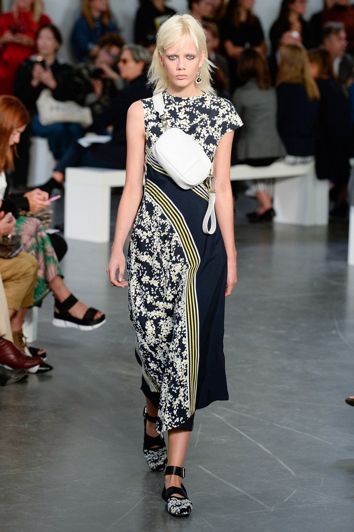 Sportmax（斯宝麦斯）2025米兰时装周时装秀