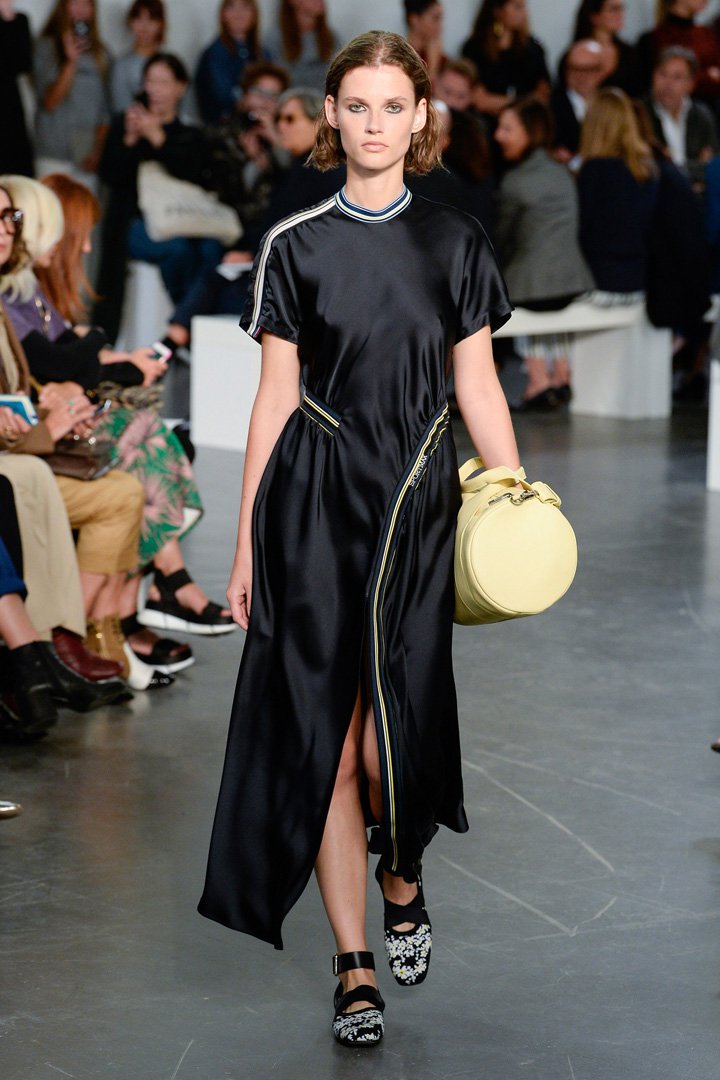 Sportmax（斯宝麦斯）2025米兰时装周时装秀