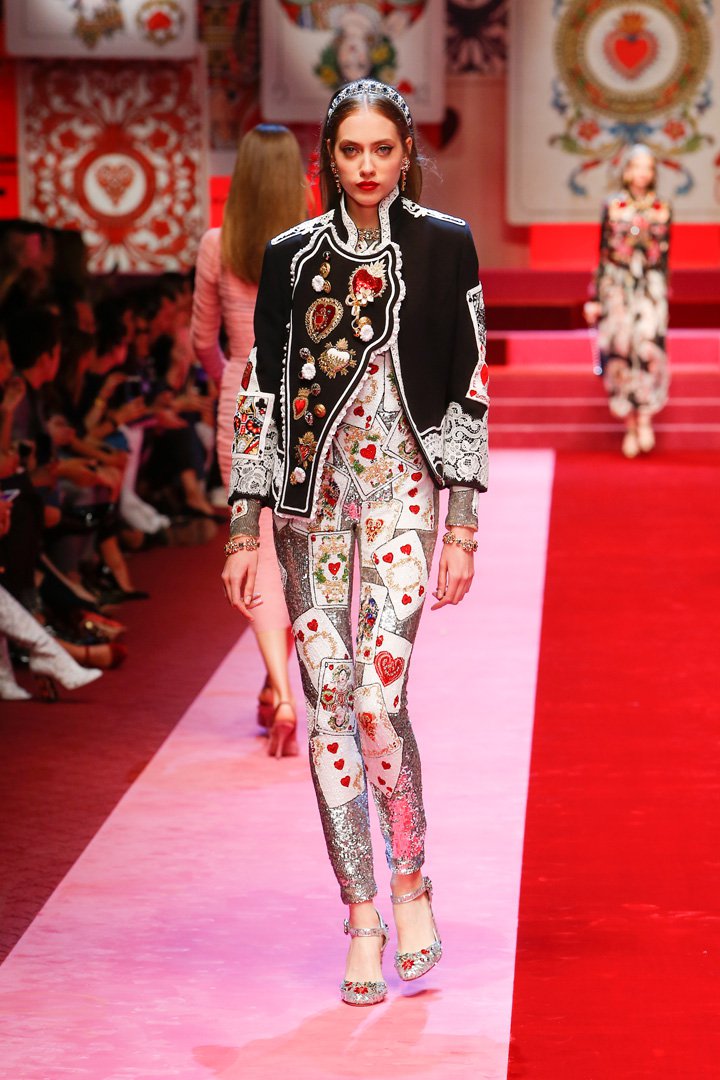 Dolce & Gabbana 2025米兰时装周时装秀