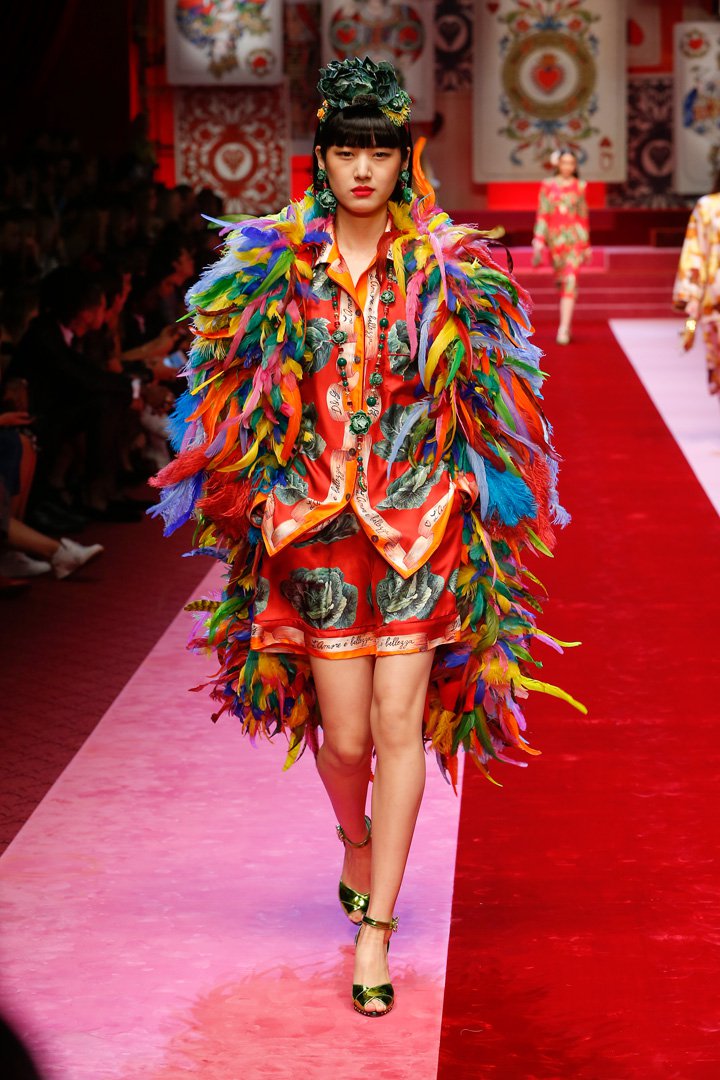 Dolce & Gabbana 2025米兰时装周时装秀