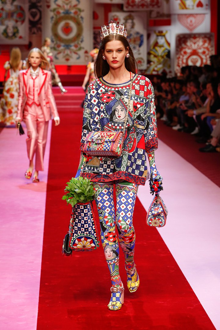 Dolce & Gabbana 2025米兰时装周时装秀