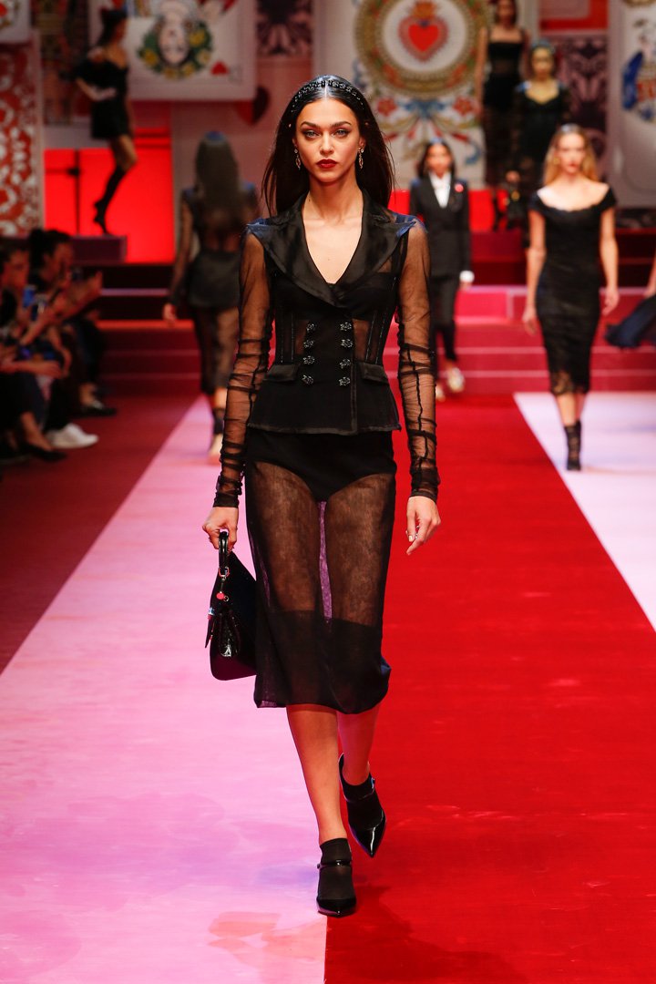 Dolce & Gabbana 2025米兰时装周时装秀