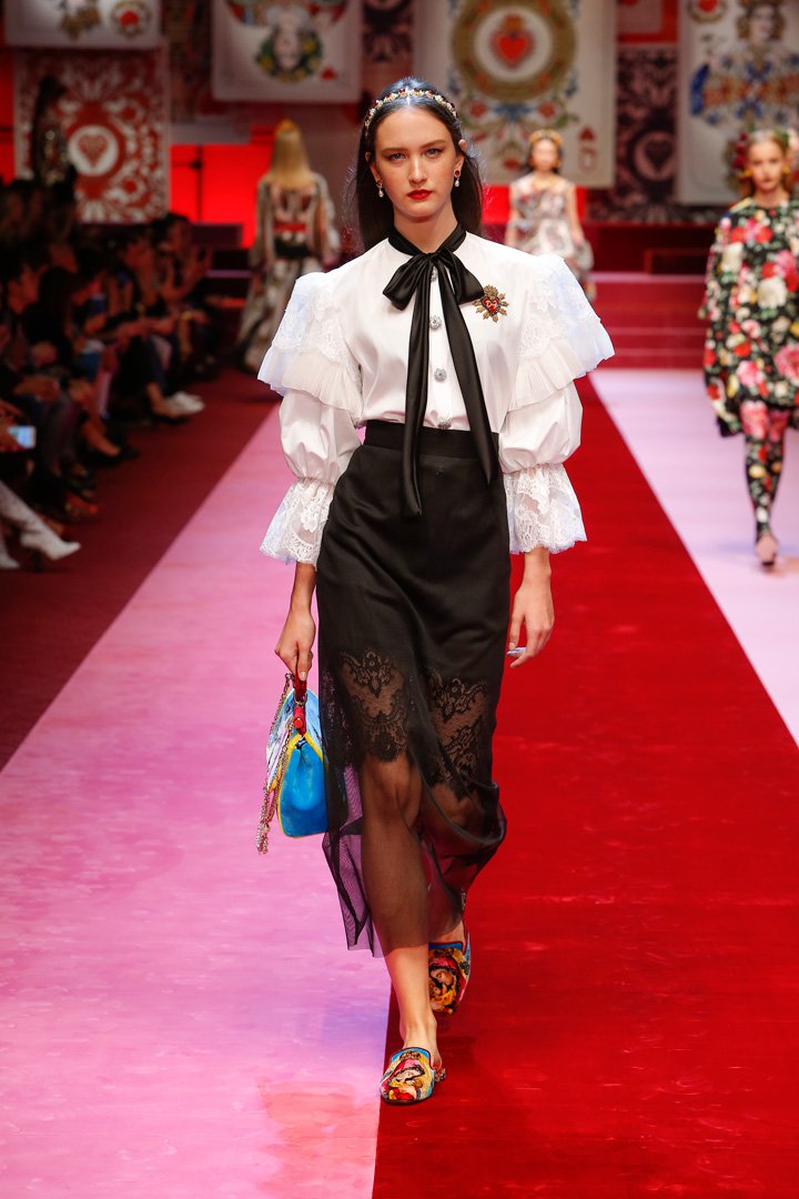 Dolce & Gabbana 2025米兰时装周时装秀