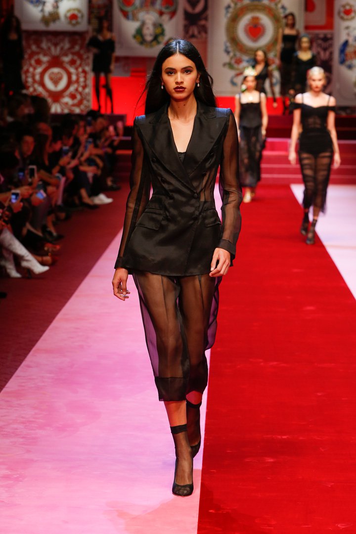 Dolce & Gabbana 2025米兰时装周时装秀