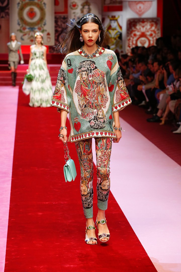 Dolce & Gabbana 2025米兰时装周时装秀