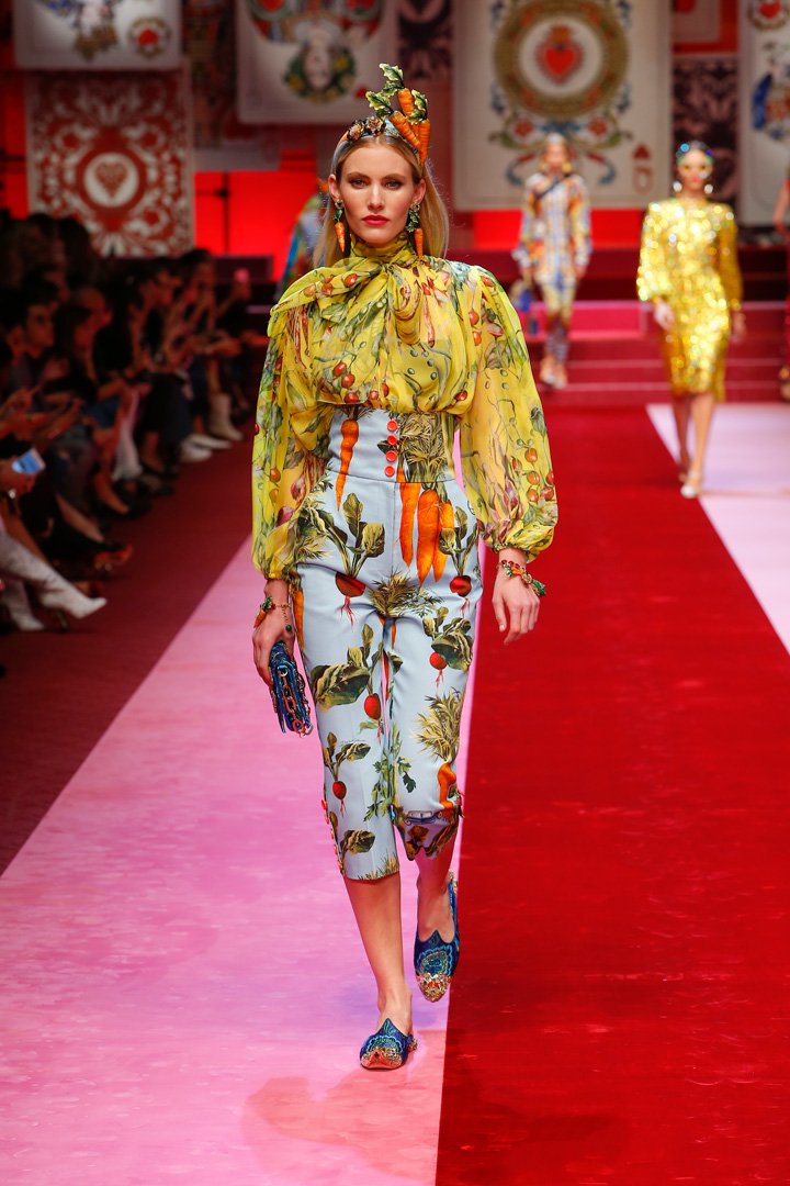 Dolce & Gabbana 2025米兰时装周时装秀