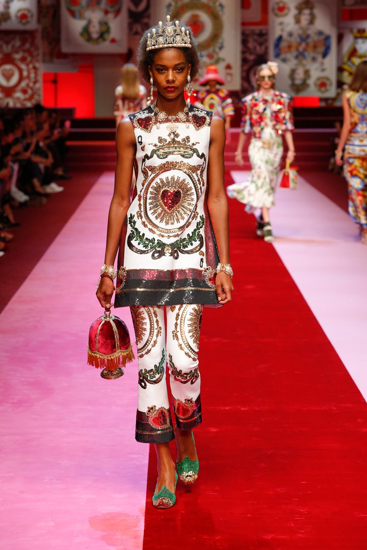 Dolce & Gabbana 2025米兰时装周时装秀