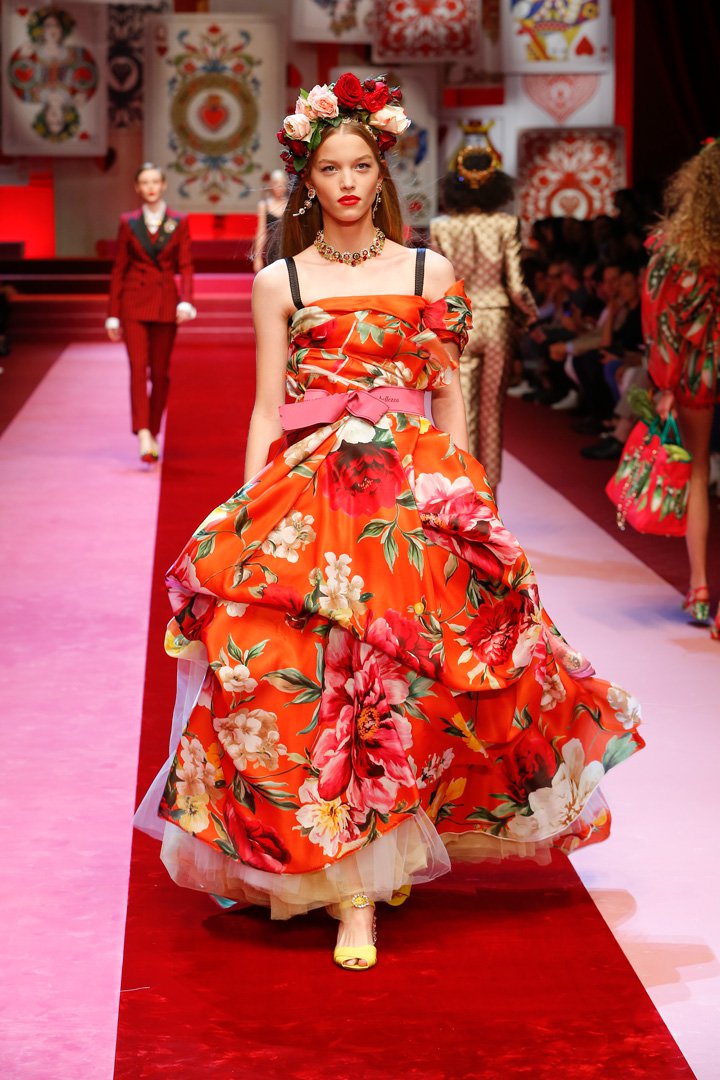 Dolce & Gabbana 2025米兰时装周时装秀