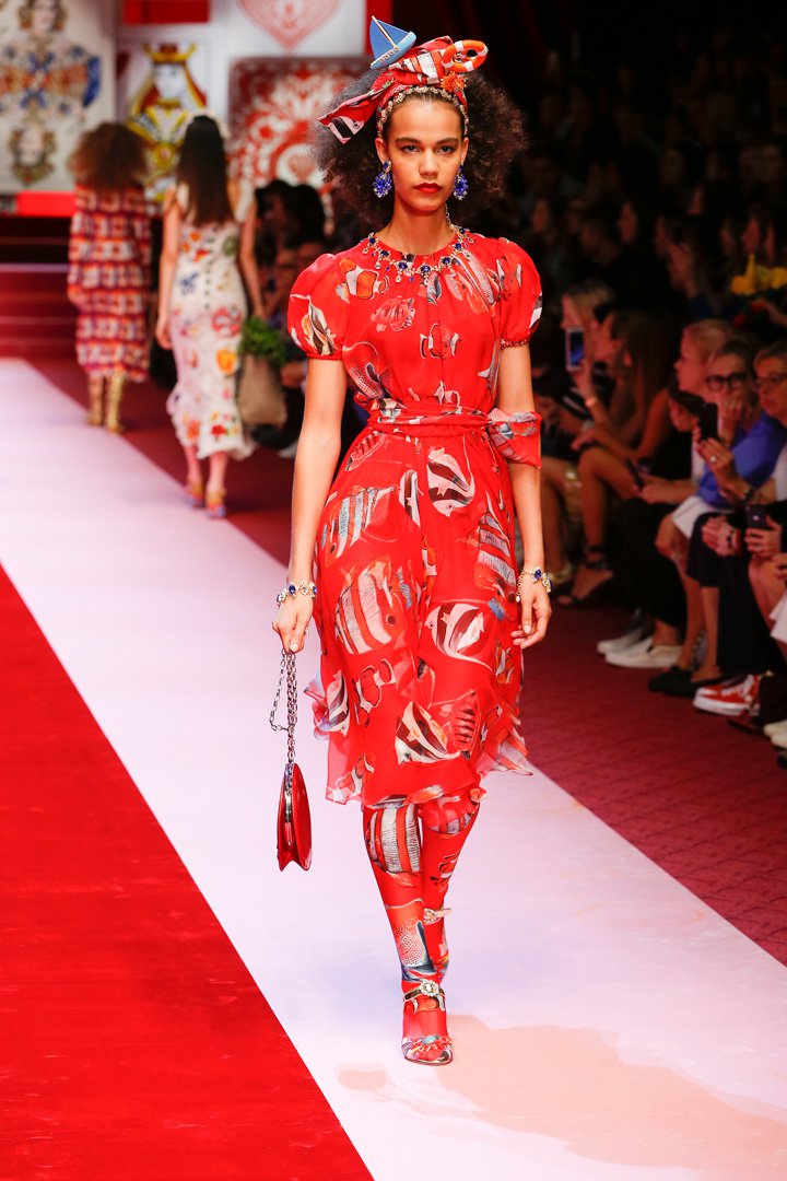 Dolce & Gabbana 2025米兰时装周时装秀