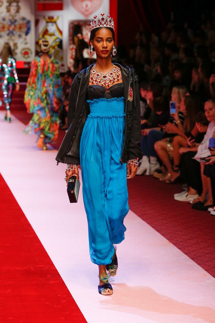 Dolce & Gabbana 2025米兰时装周时装秀