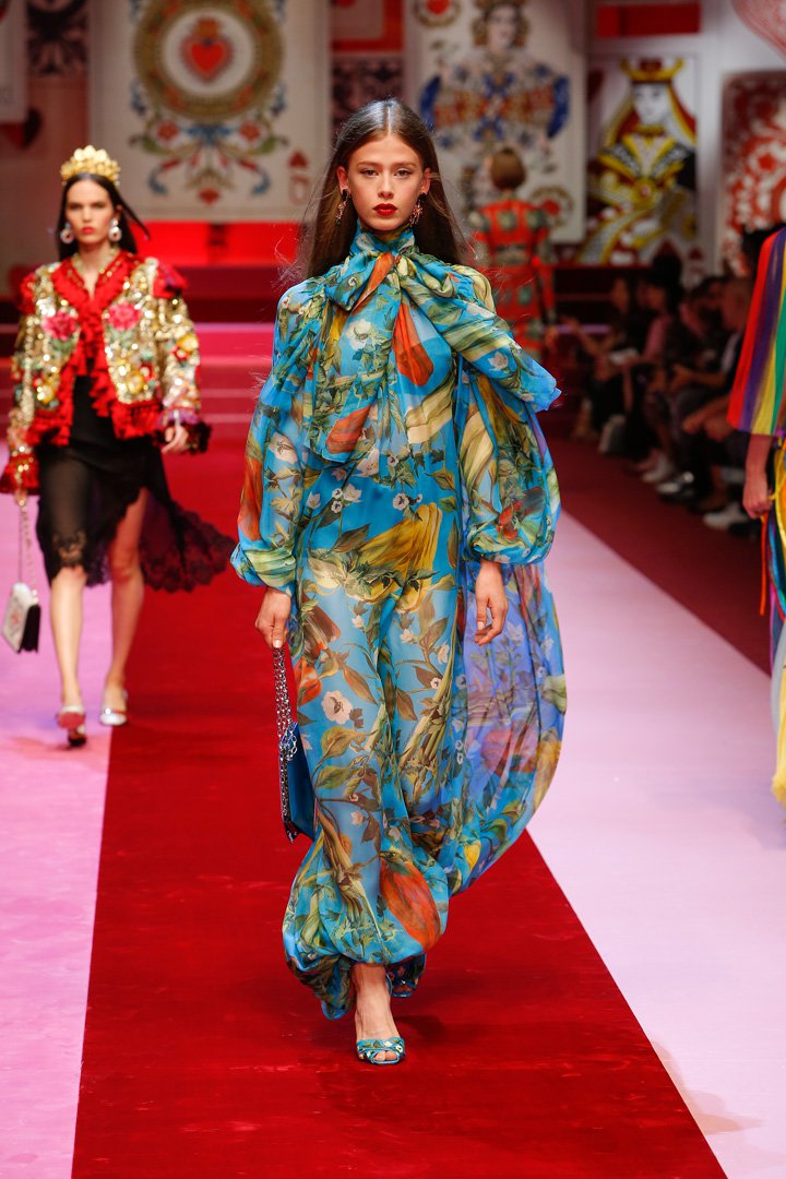 Dolce & Gabbana 2025米兰时装周时装秀