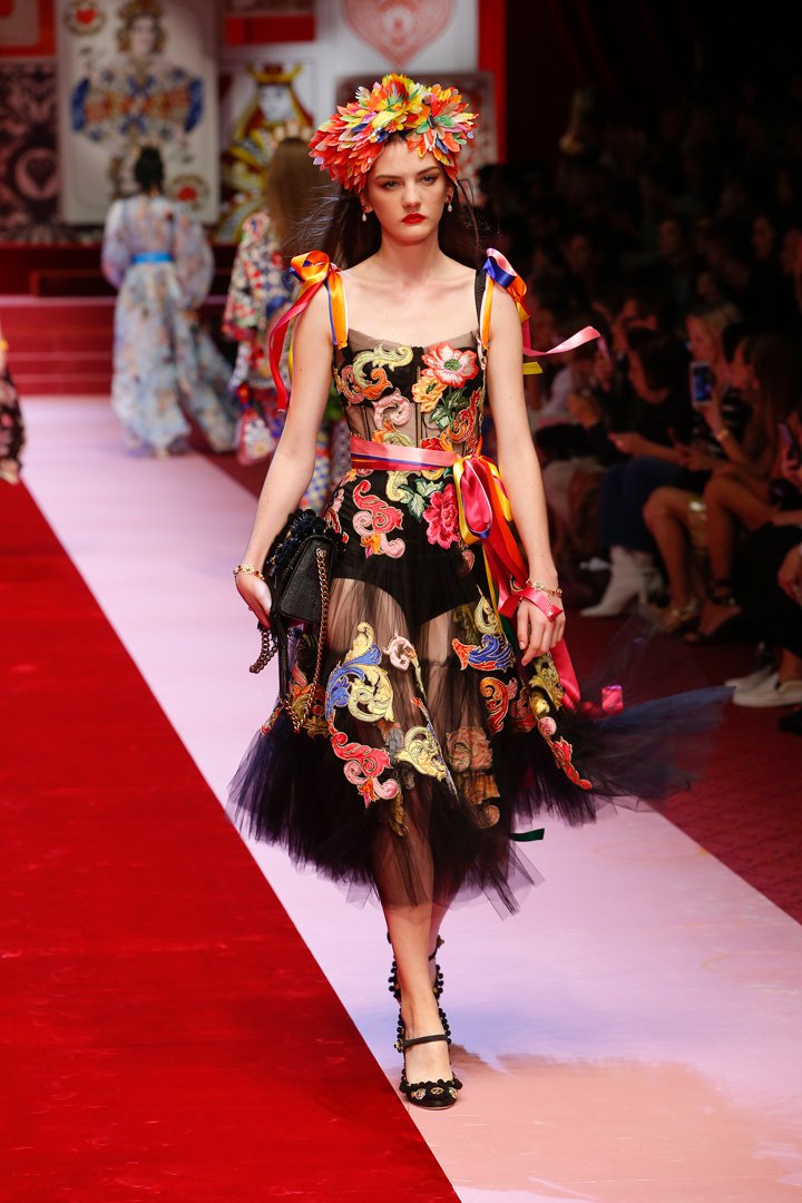 Dolce & Gabbana 2025米兰时装周时装秀