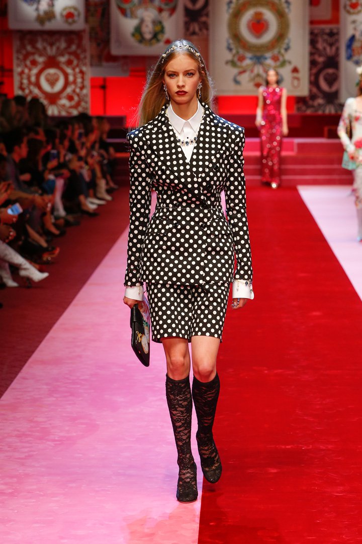 Dolce & Gabbana 2025米兰时装周时装秀