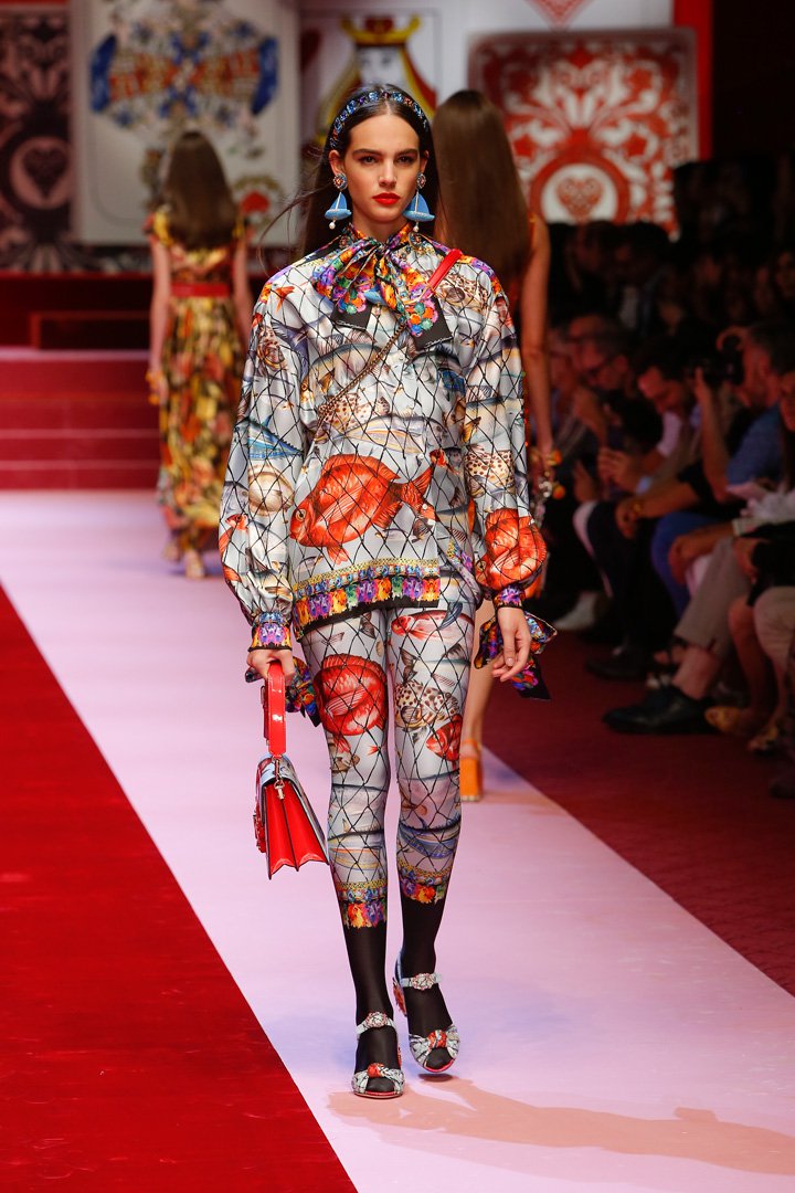 Dolce & Gabbana 2025米兰时装周时装秀