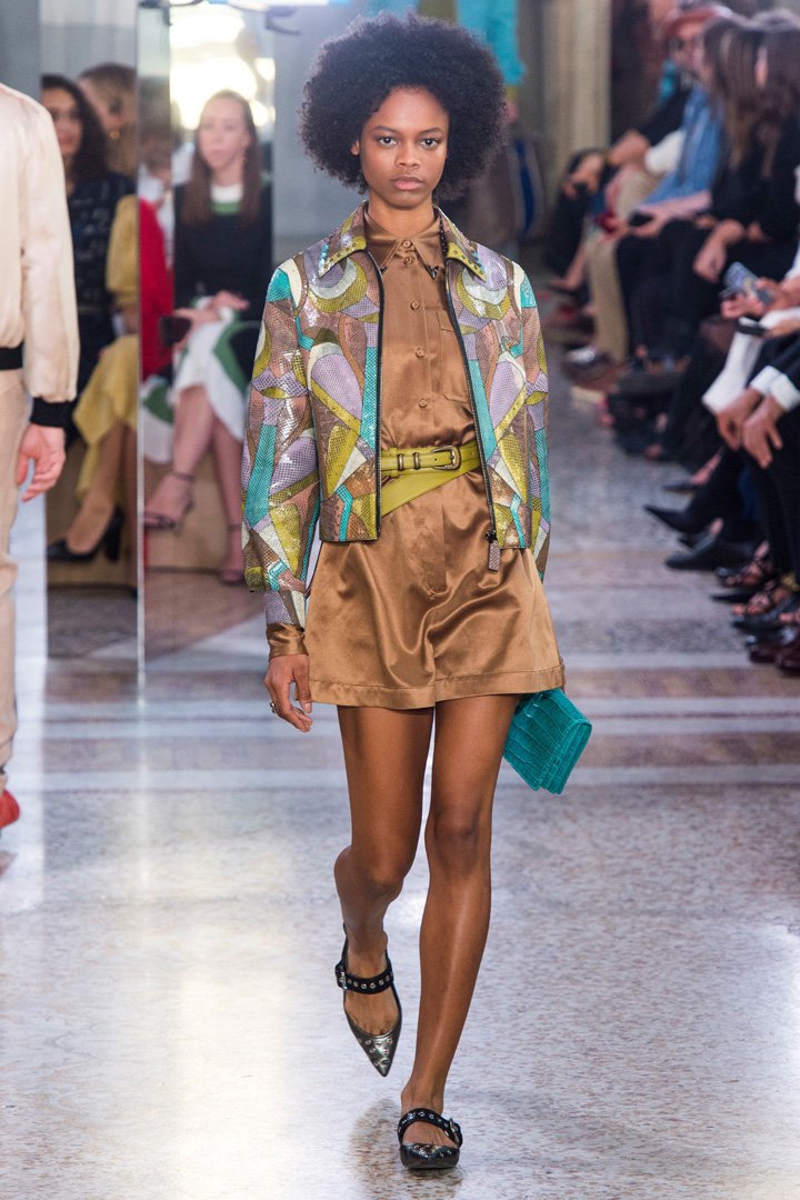 Bottega Veneta 2025米兰时装周时装秀