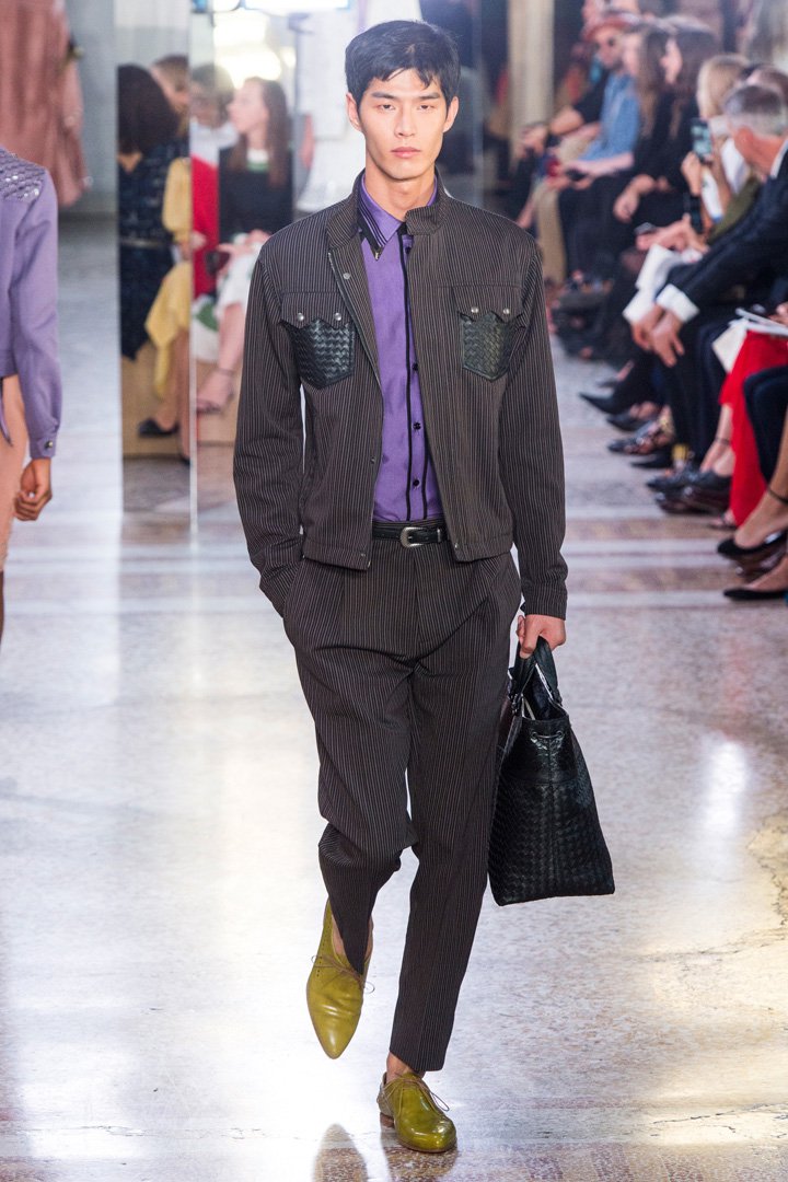 Bottega Veneta 2025米兰时装周时装秀