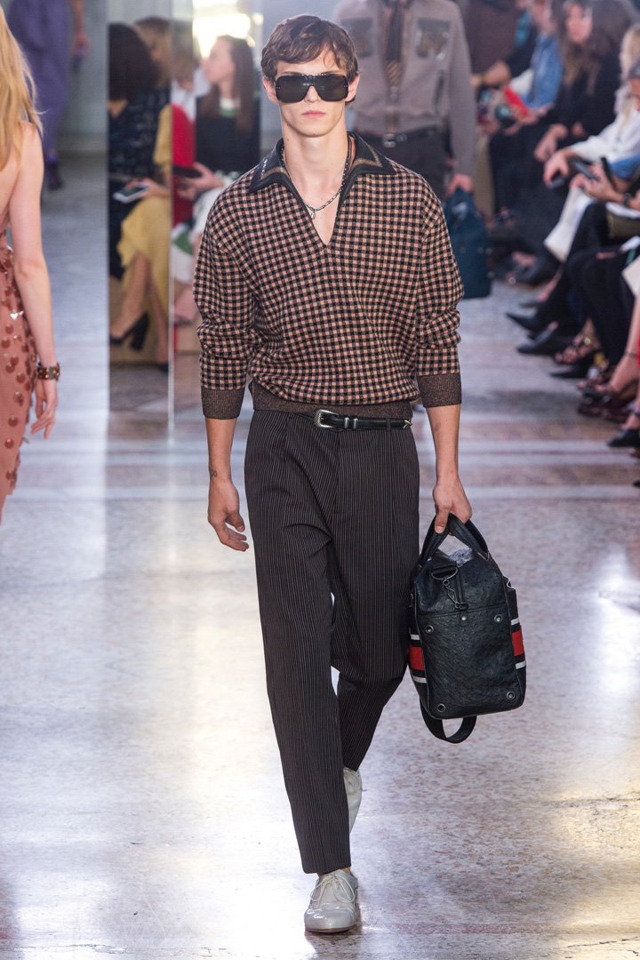 Bottega Veneta 2025米兰时装周时装秀