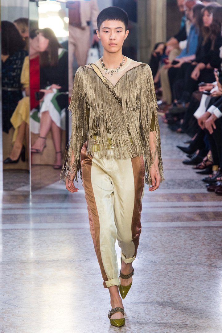 Bottega Veneta 2025米兰时装周时装秀
