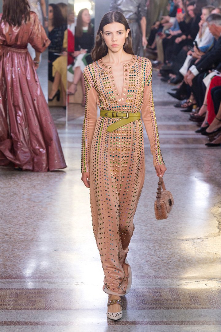 Bottega Veneta 2025米兰时装周时装秀