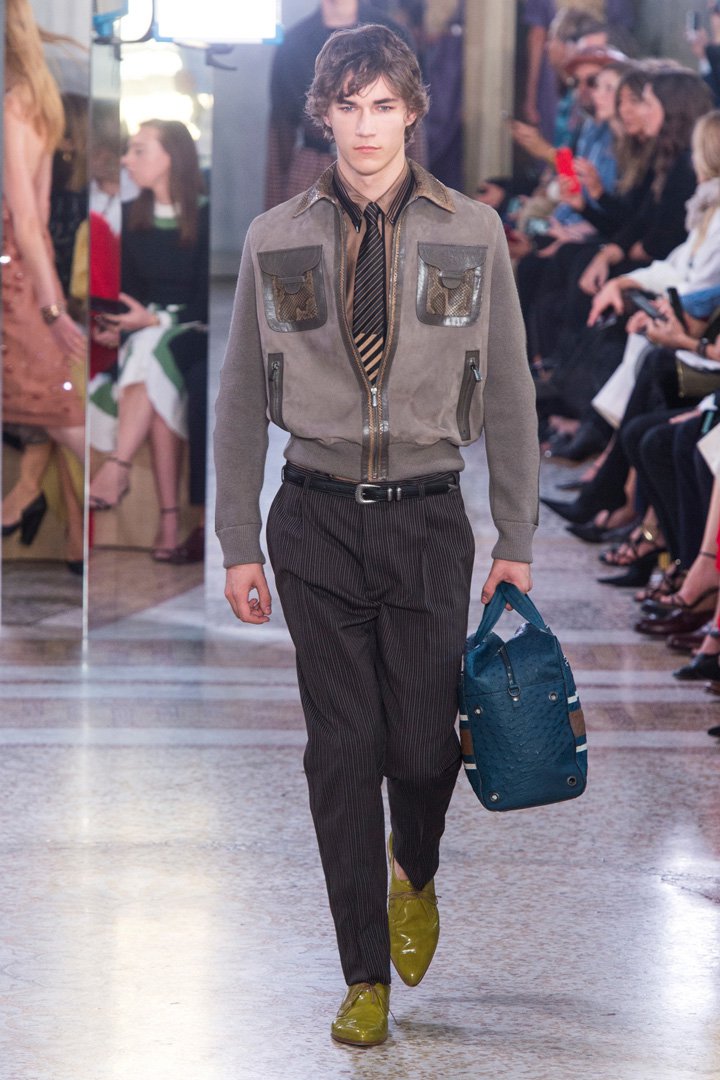 Bottega Veneta 2025米兰时装周时装秀