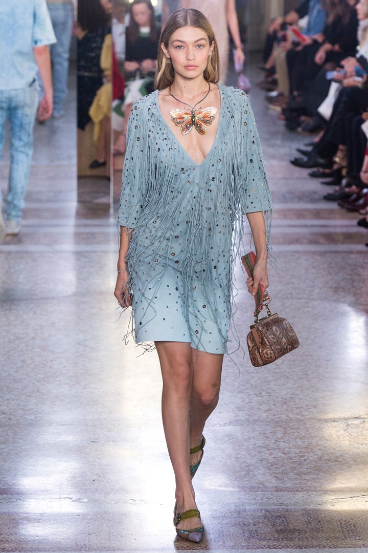 Bottega Veneta 2025米兰时装周时装秀
