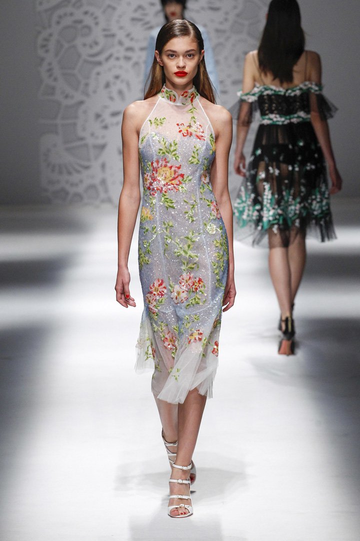 Blumarine（蓝色情人）2025米兰时装周时装秀