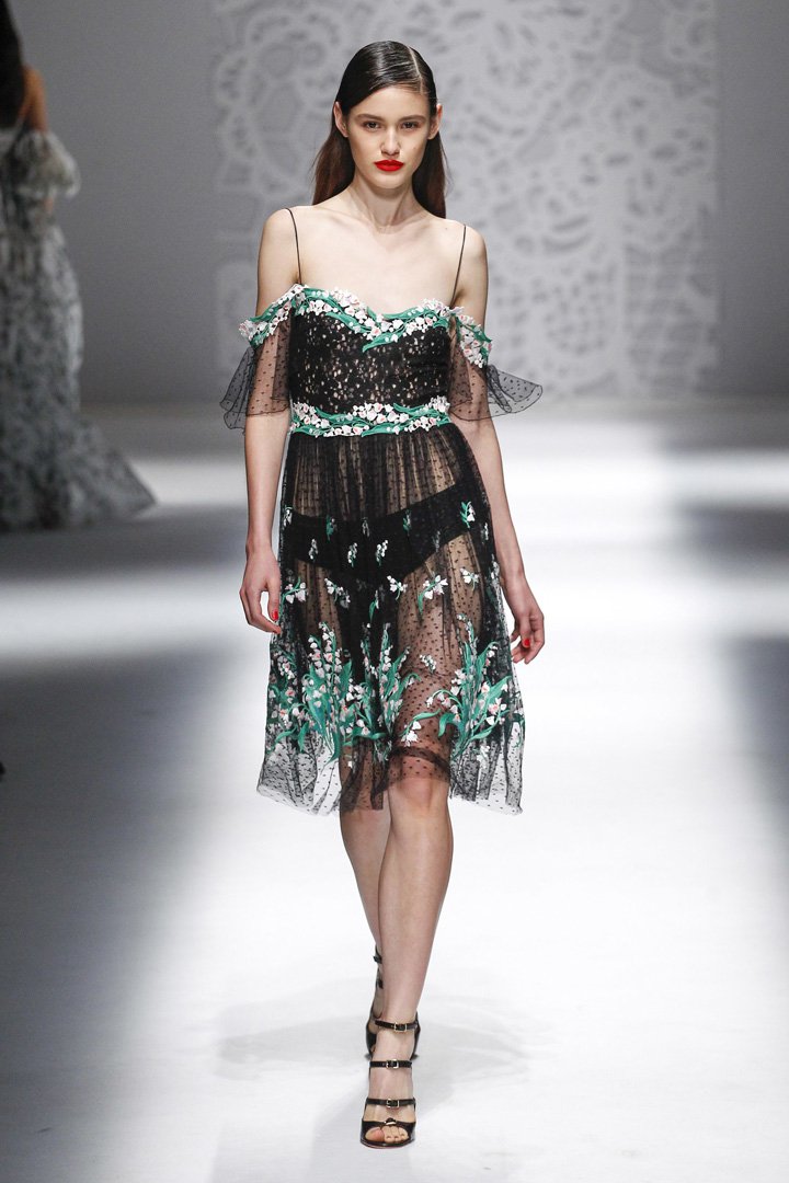 Blumarine（蓝色情人）2025米兰时装周时装秀