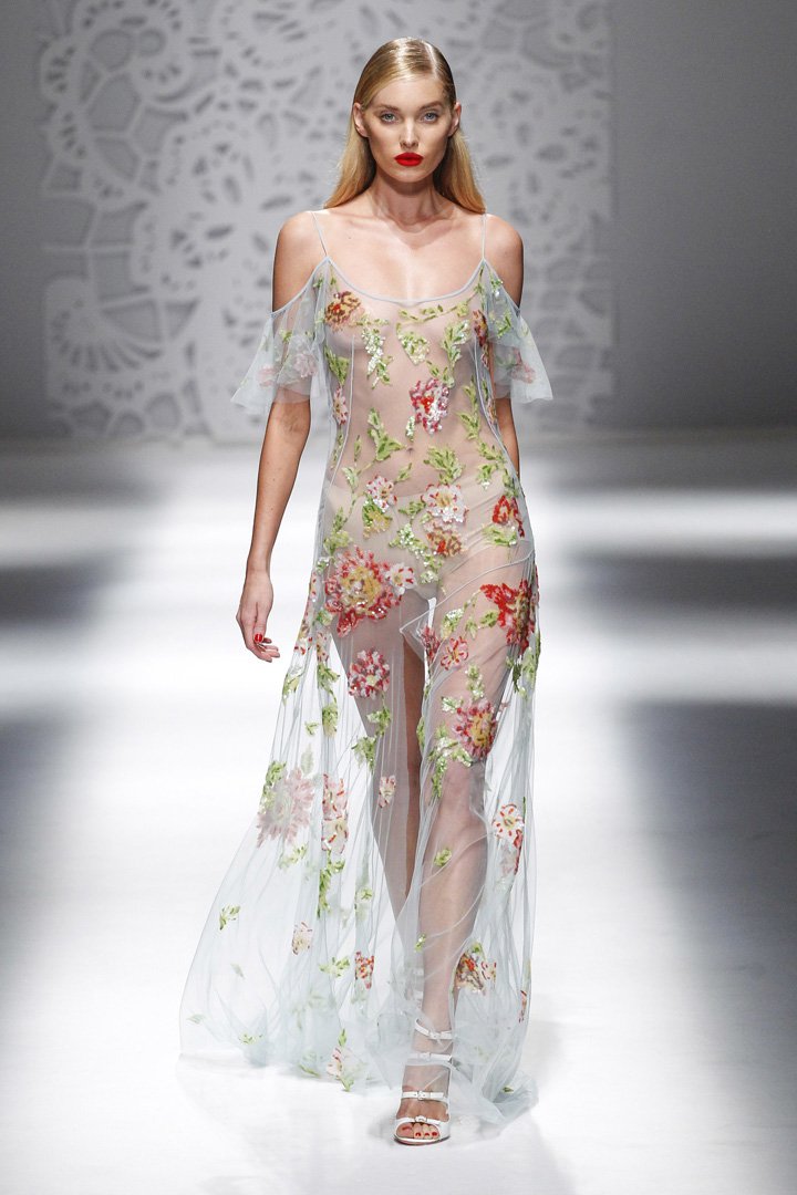 Blumarine（蓝色情人）2025米兰时装周时装秀