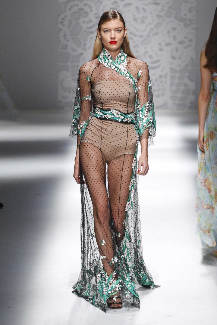 Blumarine（蓝色情人）2025米兰时装周时装秀