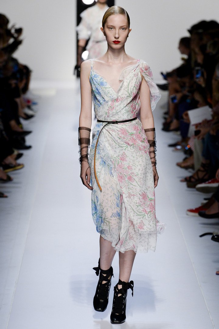Ermanno Scervino 2025米兰时装周时装秀