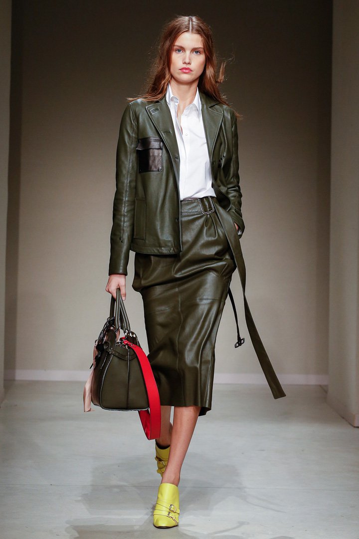 Trussardi 2025米兰时装周时装秀