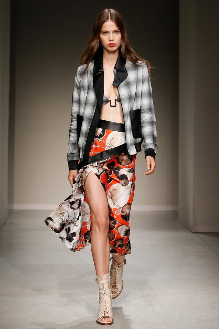 Trussardi 2025米兰时装周时装秀
