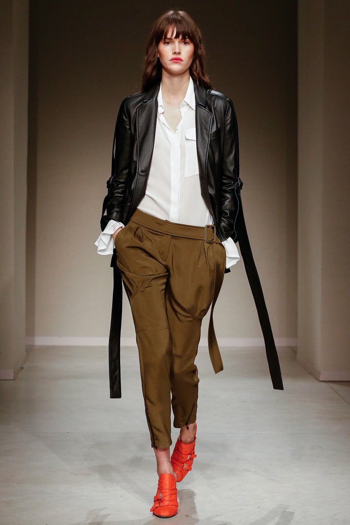 Trussardi 2025米兰时装周时装秀