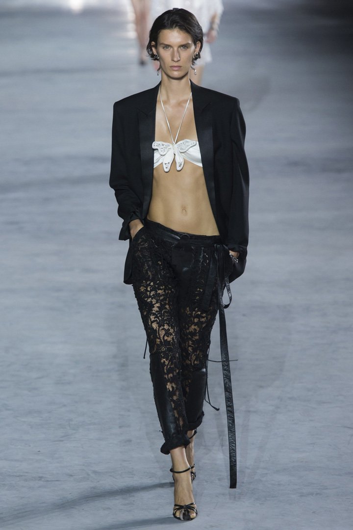 Saint Laurent（圣罗兰）2025巴黎时装周时装秀
