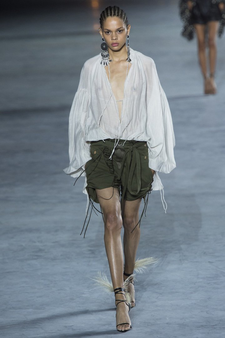 Saint Laurent（圣罗兰）2025巴黎时装周时装秀