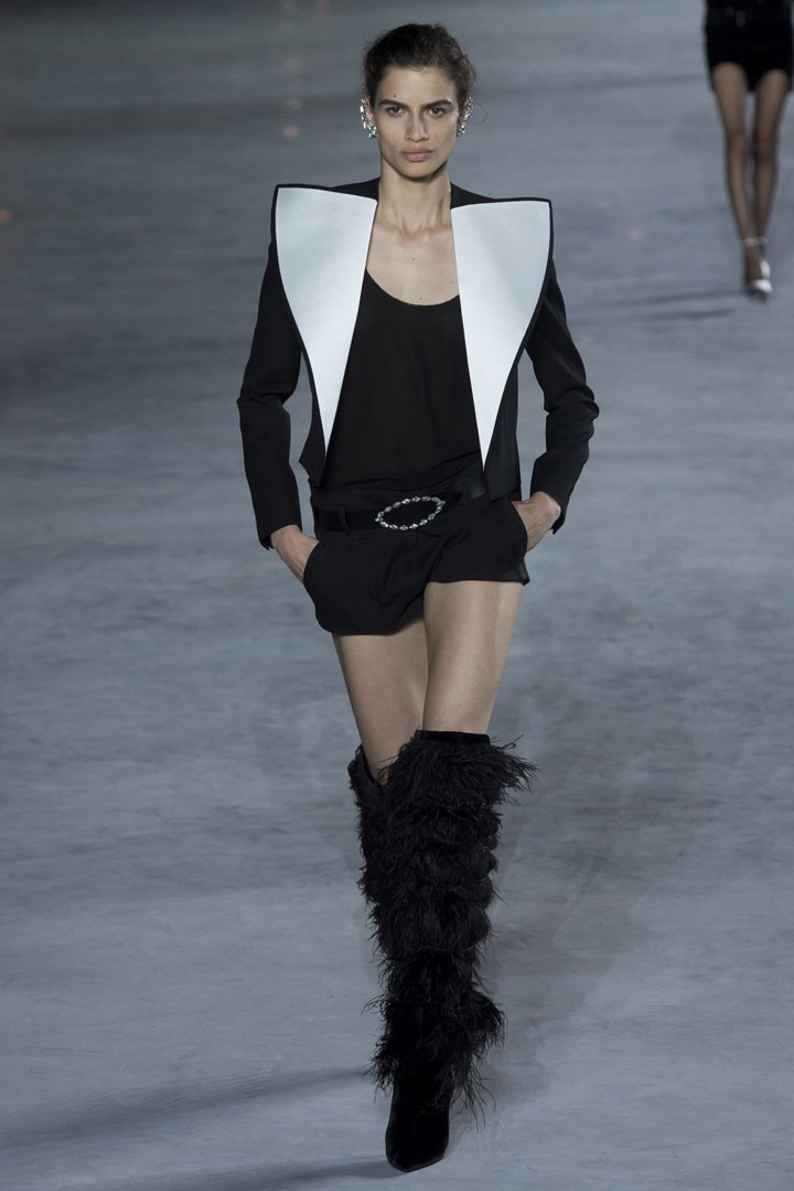 Saint Laurent（圣罗兰）2025巴黎时装周时装秀