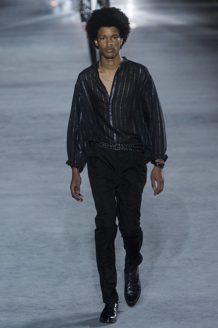 Saint Laurent（圣罗兰）2025巴黎时装周时装秀
