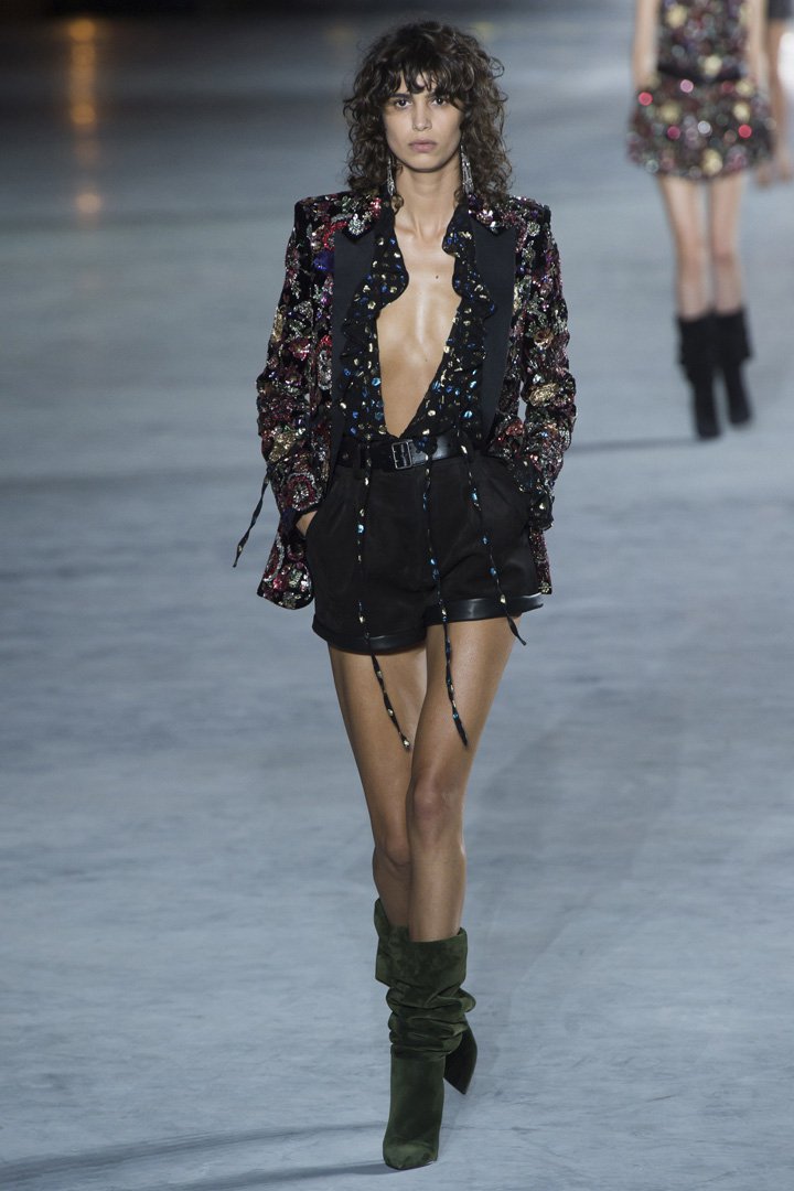 Saint Laurent（圣罗兰）2025巴黎时装周时装秀