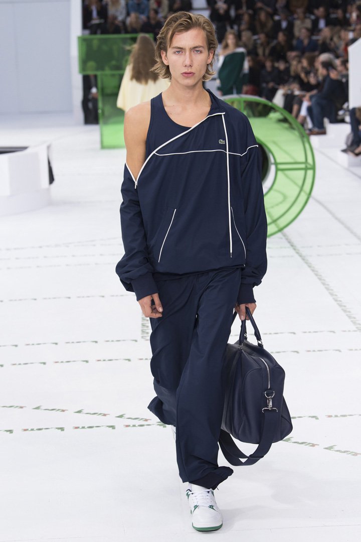 Lacoste 2025巴黎时装周时装秀