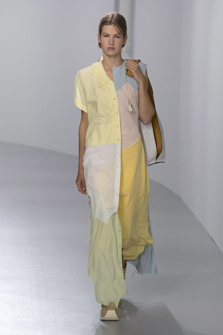LOEWE（罗意威）201巴黎时装周女装秀