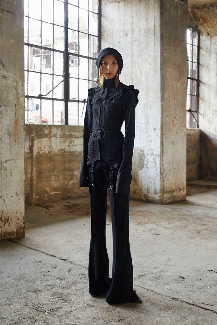 Vera Wang（王薇薇）2025巴黎时装周女装秀