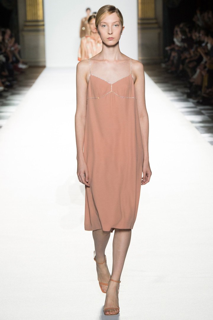 Dries Van Noten 2025巴黎时装周时装秀