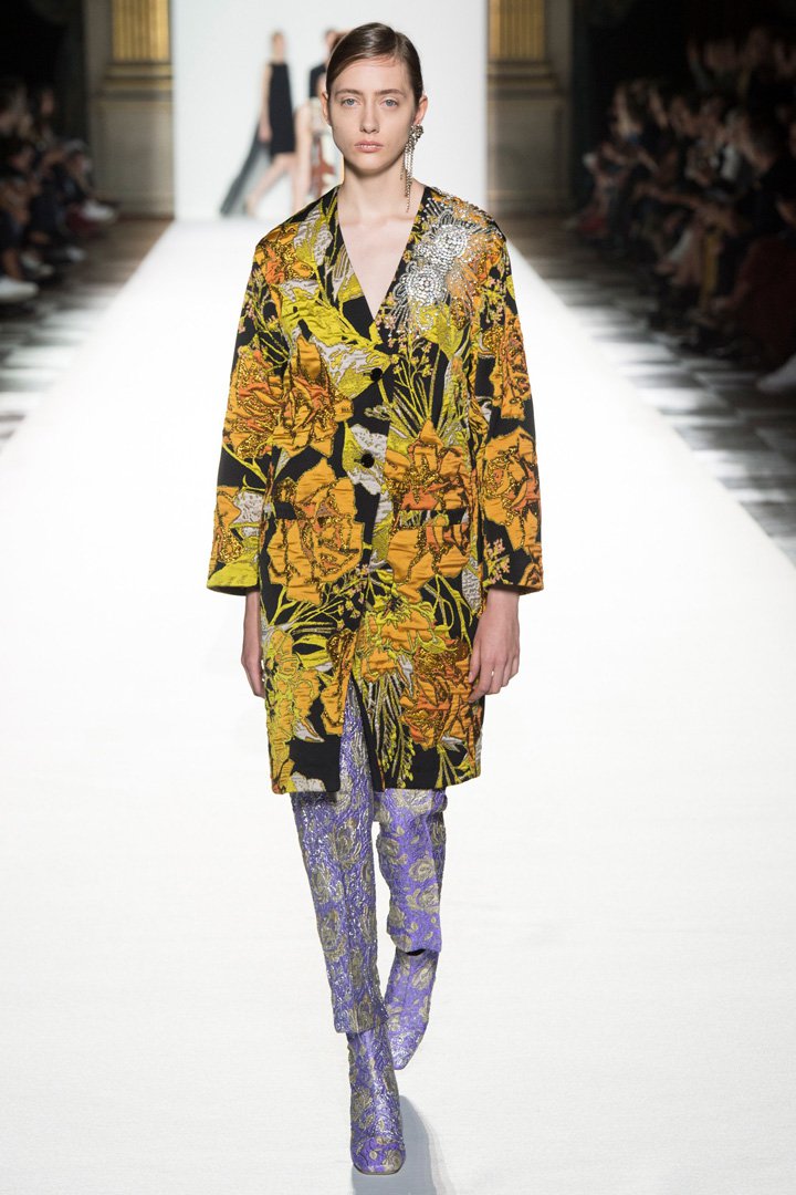 Dries Van Noten 2025巴黎时装周时装秀