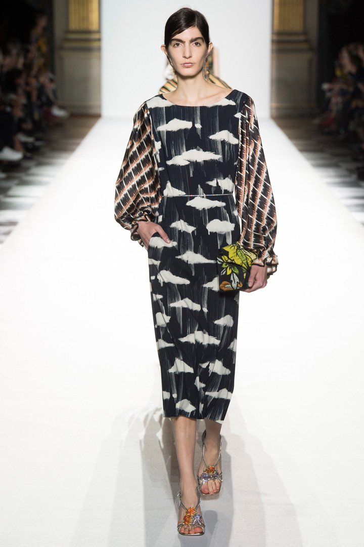 Dries Van Noten 2025巴黎时装周时装秀